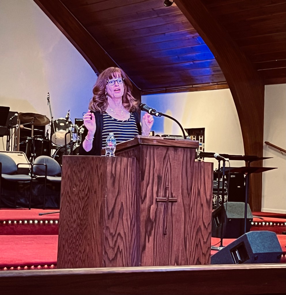 This image has an empty alt attribute; its file name is fumc.jpg